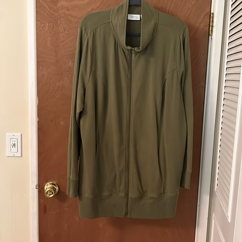 2X d & co active long zip up jacket